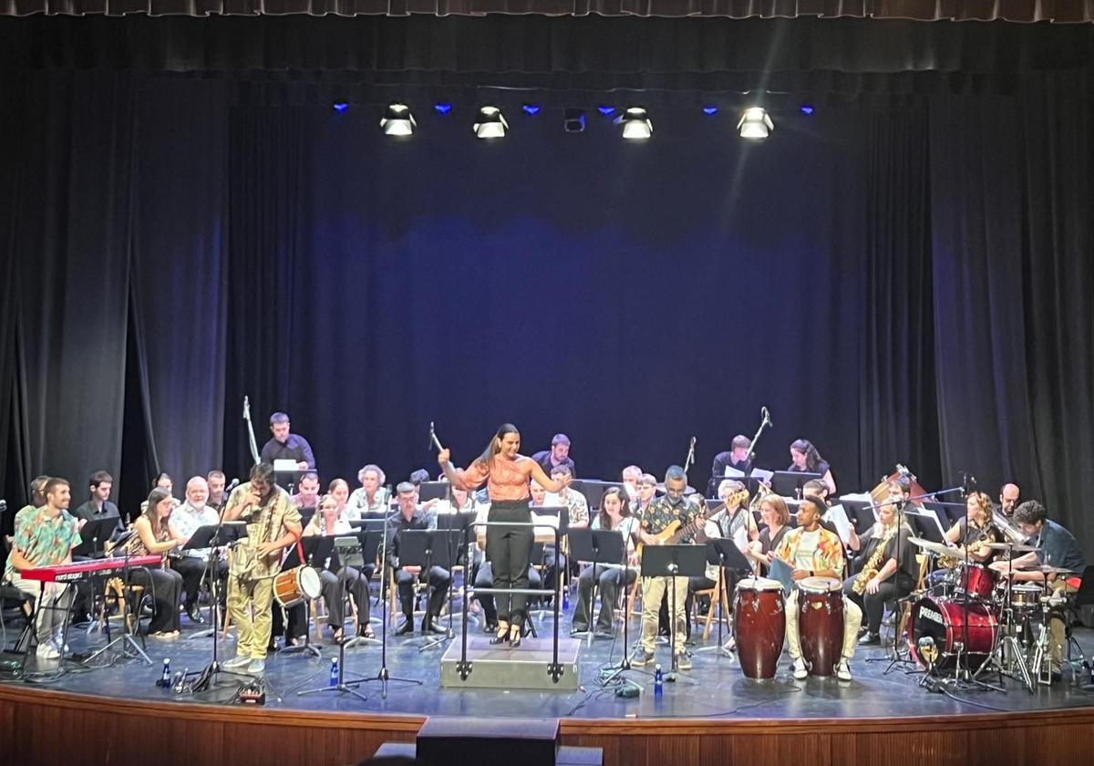 El concierto de la banda ha sido una de las paradas festivas de este domingo.