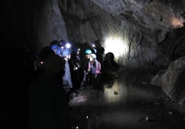 Espeleologia familian egiteko aukera ezin hobea