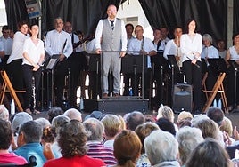 Zumaiak datorren urtera arte agur esan die sanpedroei