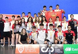 Todos los triunfos en frontón de 36 metros fueron para Navarra.