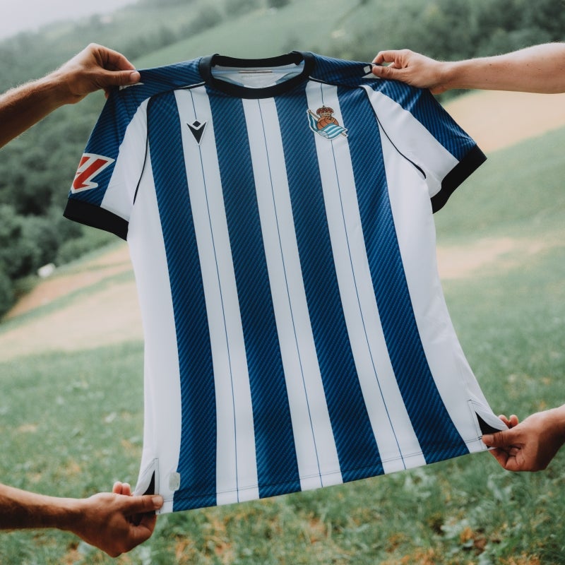 La nueva camiseta de la Real Sociedad para la temporada 25/26