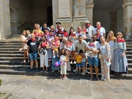 Acogida a los bebés en Herri Eguna.