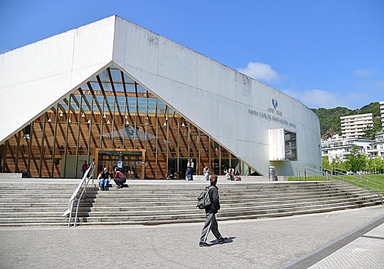 Biblioteca Carlos Santamaría de la EHU.