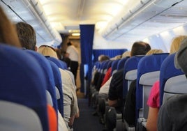 Las prendas que no debes usar durante un vuelo si no quieres arruinar tu viaje de verano