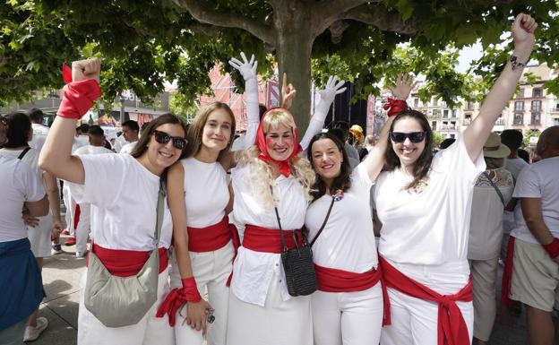 Ni Mari Jaia quiso perderse el inicio de los Sanfermines.