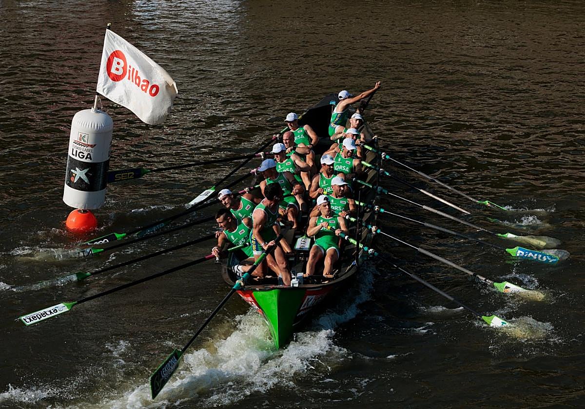 ORSA-Hondarribia toma una de las ciabogas en la primera regata de la liga.