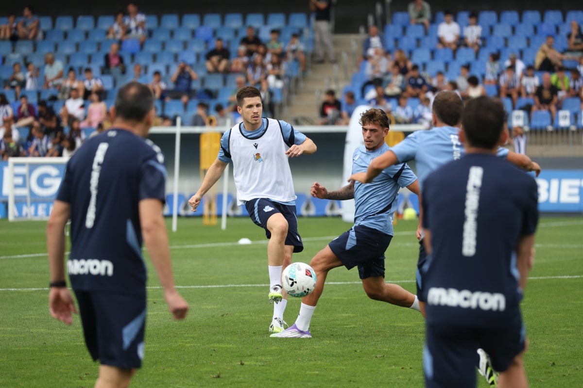 Entrenamiento al calor de la afición