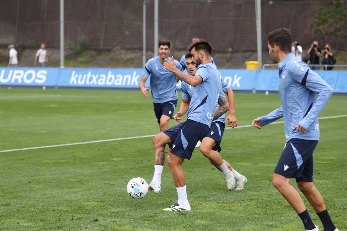 Entrenamiento al calor de la afición