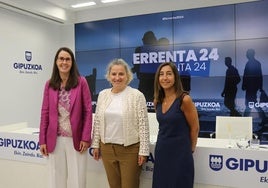 Irune Yarza, Itziar Agirre y Yolanda Domínguez