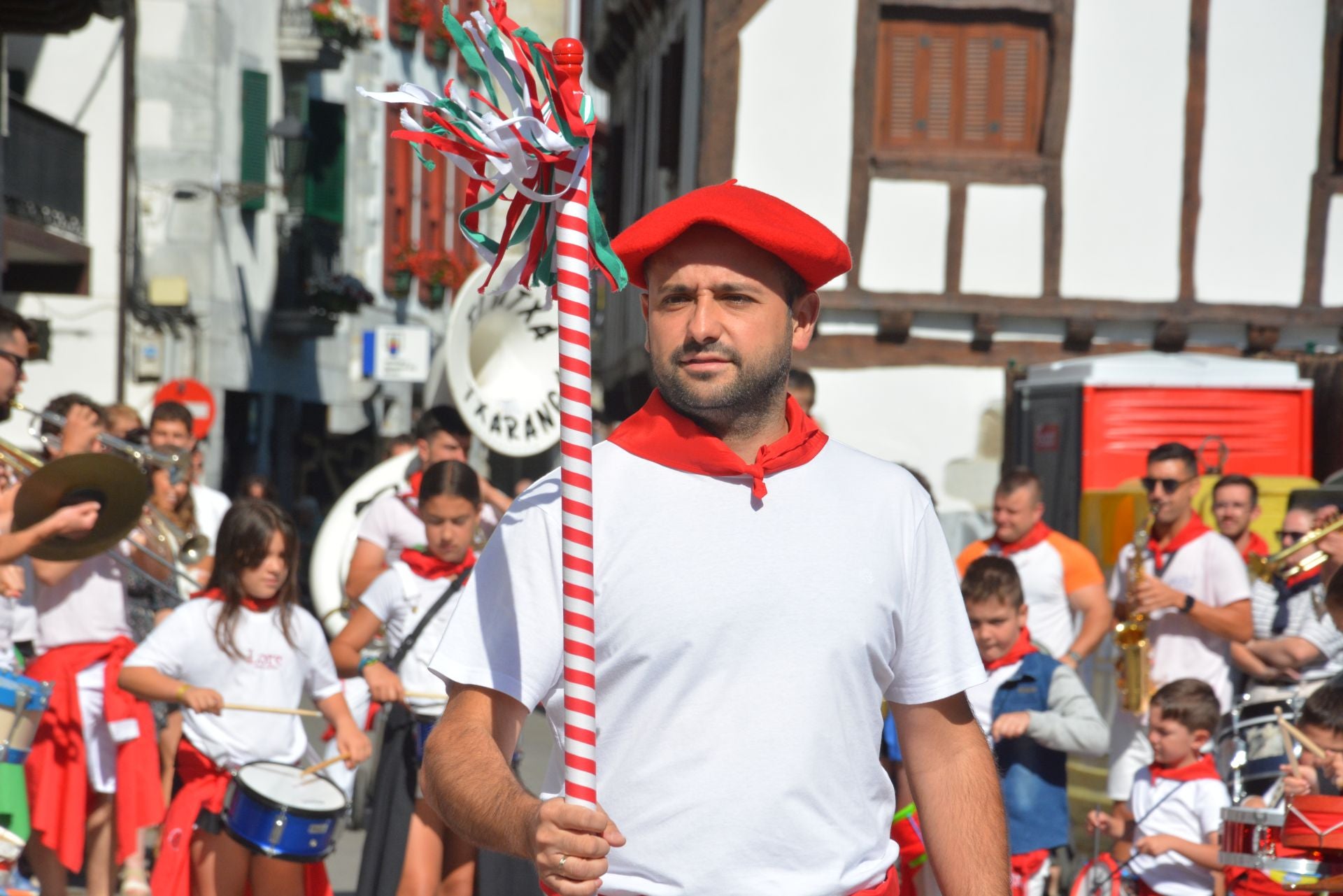 Lesaka, a ritmo de tambor