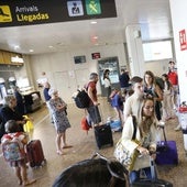 Pasajeros del vuelo A319 de Volotea de Milán a Asturias.