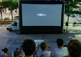 Cine al aire libre, espectáculos y fiestas en Gipuzkoa