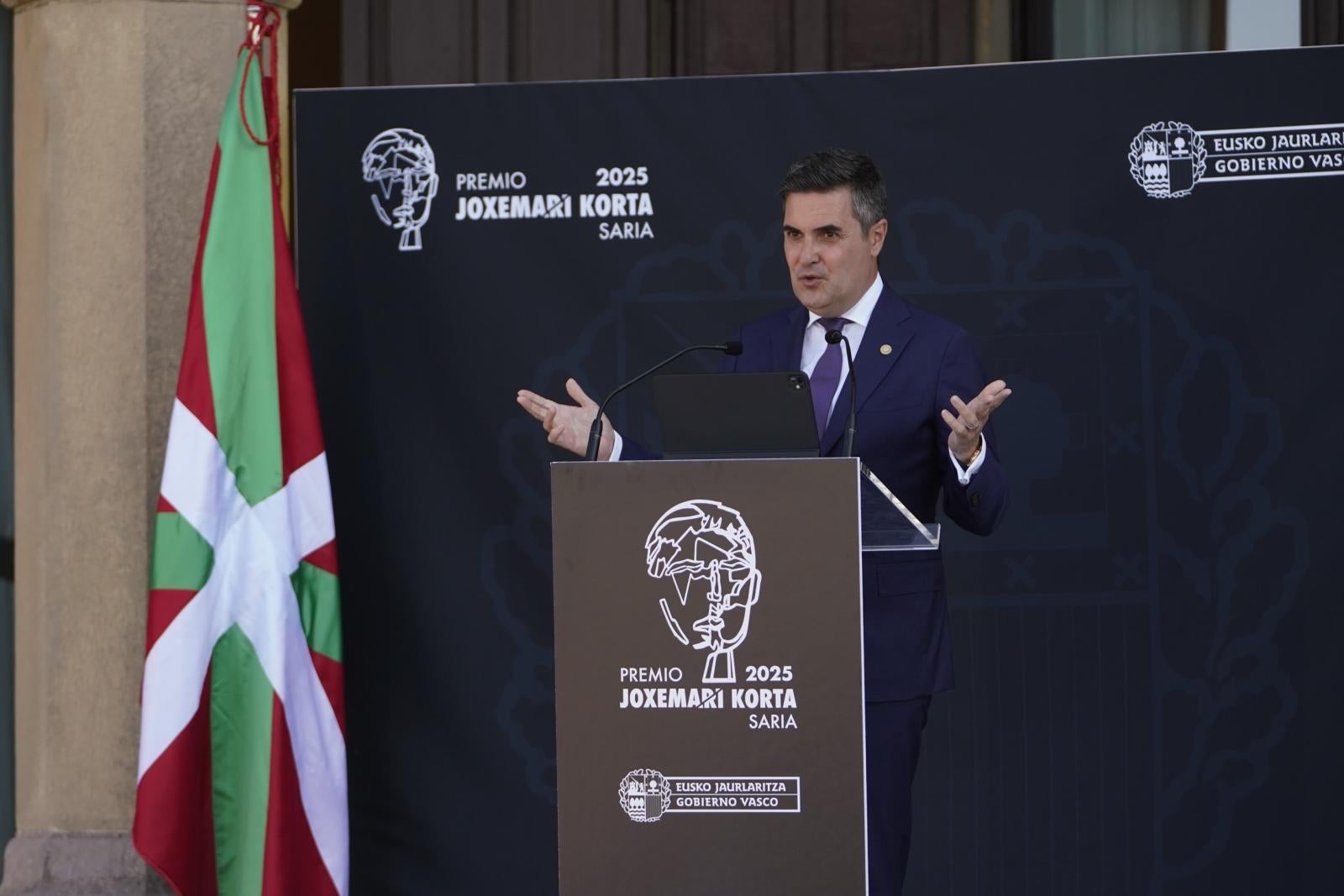 Los Korta premian a Jainaga en una defensa del arraigo de las empresas vascas