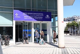 Osasun Itunak ez dituela herritarren hizkuntza eskubideen urraketak konponduko diote Kontseiluak eta Behatokiak