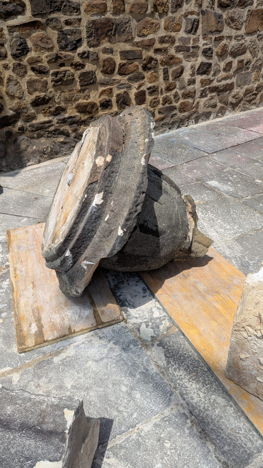 Daños en el edificio de la Universidad de Oñati por la caída de un rayo