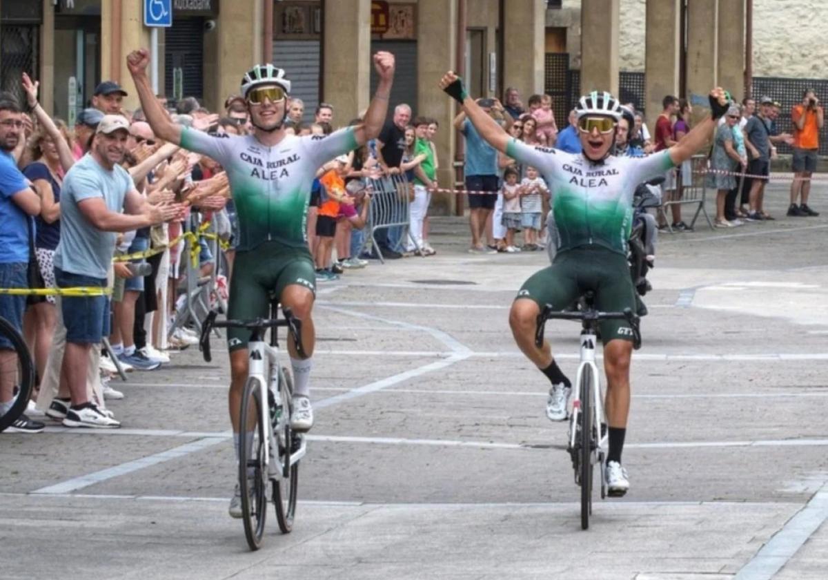 Iker Pérez y Alex Díaz coparon las primera plazas.