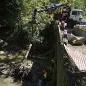 Retirada de árboles y limpieza del río esta semana entre Amezketa y Alegia