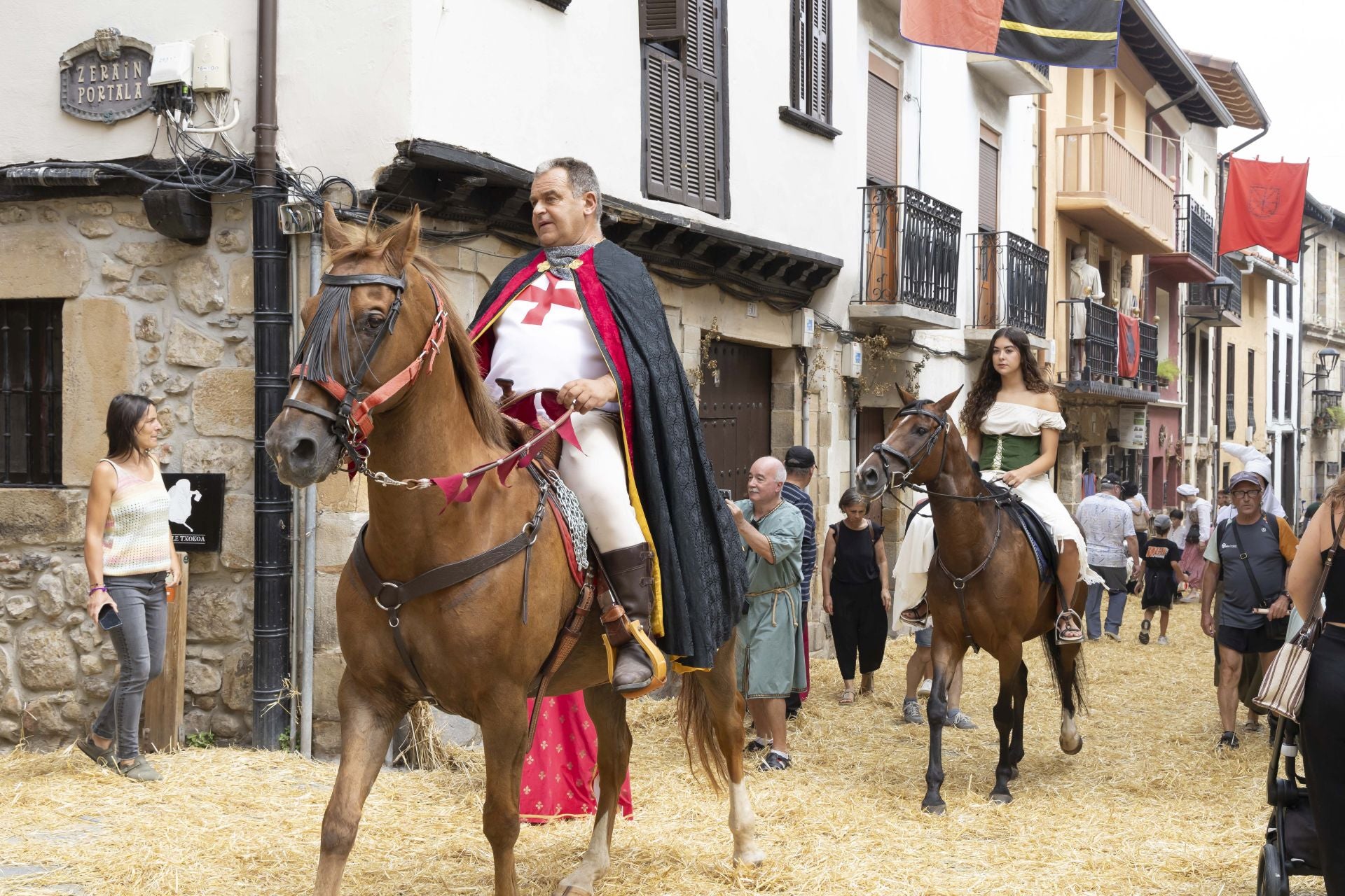 Segura recupera su feria medieval diez años después