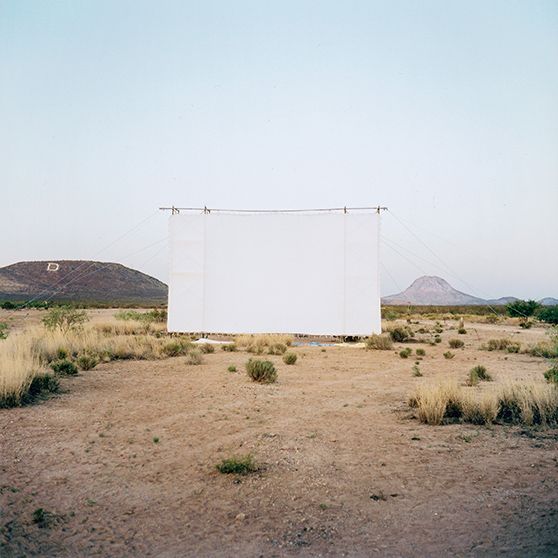 Chantal Akerman zinemagile belgikarrari eskainitako erakusketa urriak 19 arte dago ikusgai Artium Museoan