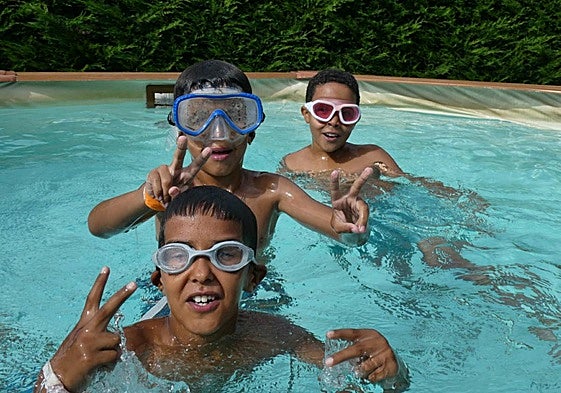 Aisia bizipen ugari eskaintzen dizkiete egunok haur sahararrei.