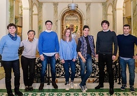 Elena Ibañez, Mertxe Garate, Ander Rementeria, Aiora Arrieta, Eva Juez, Alberto De la Hoz y Jon Pérez muestran el trabajo de nueve meses.