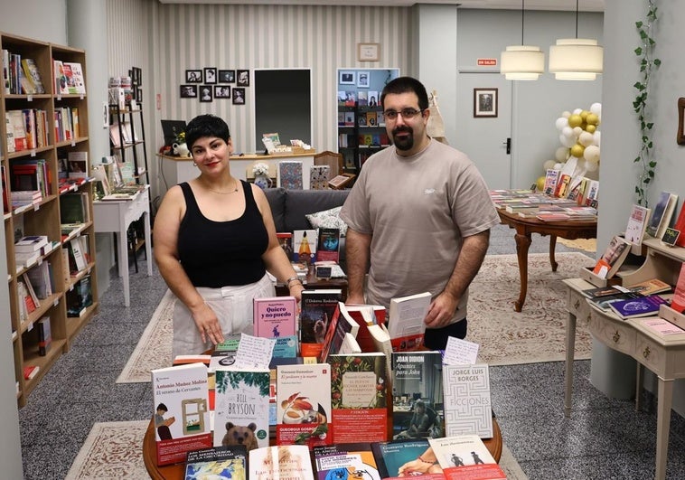 Paula Mannino y Nahuel Peillat, este martes en la recién inaugurada Errabundia