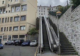 La longevidad y el amplio uso de las escaleras de Sostoa obligan a su sustitución por otras nuevas.