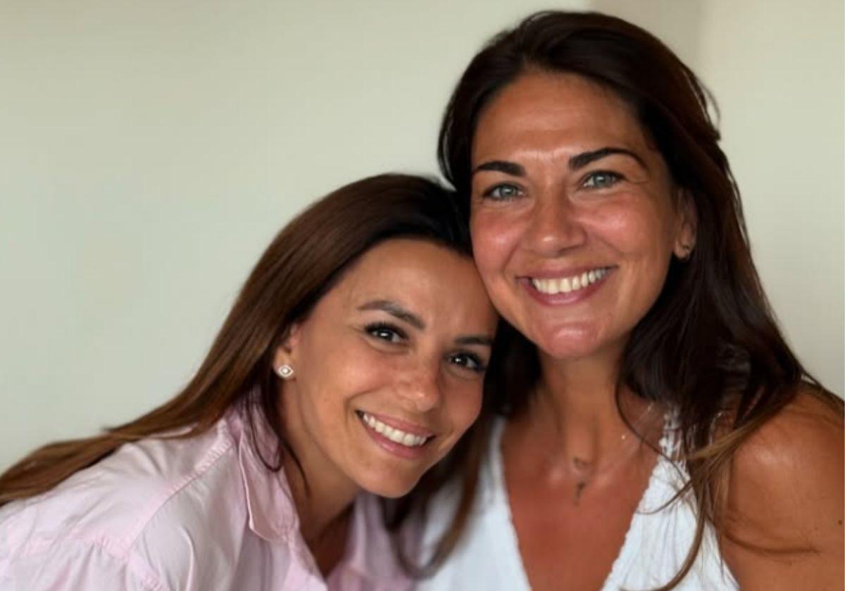 Imagen del Instagram de Lorena Bernal, que se encuentra junto a Eva Longoria