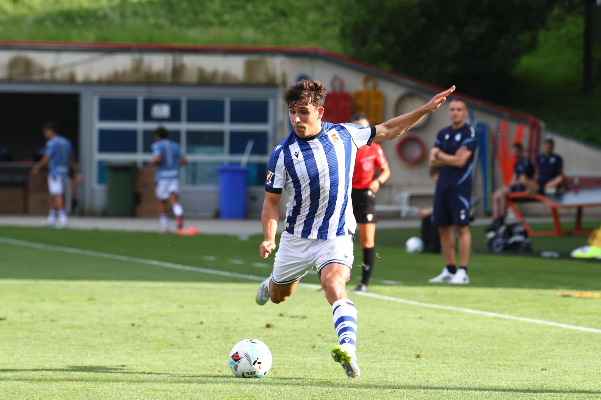 Victoria de la Real en el primer partido de pretemporada