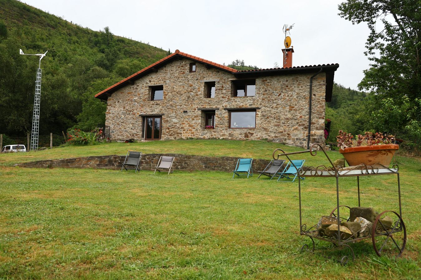 «La casa era una ruina, pero la renovamos con nuestras propias manos»