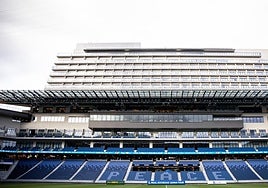 El hotel donde se hospeda la Real, incrustado en las gradas del Peace Stadium donde se disputa el segundo partido de la pretemporada.