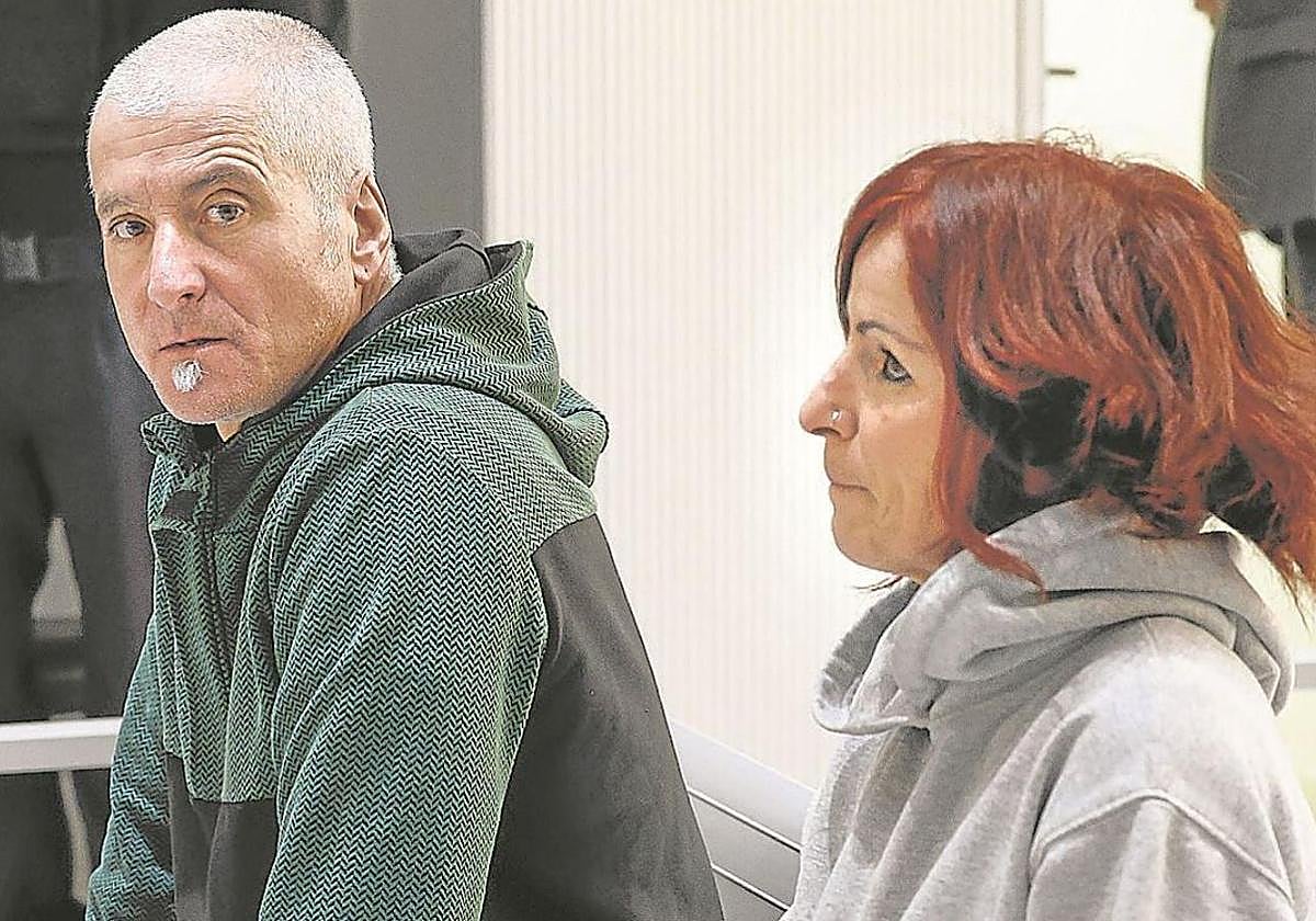 Francisco Javier García Gaztelu, 'Txapote', e Irantzu Gallastegi son dos de los firmantes.