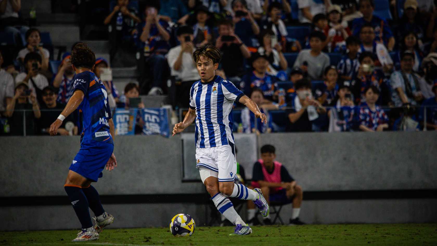 El V-Varen Nagasaki-Real Sociedad, en imágenes