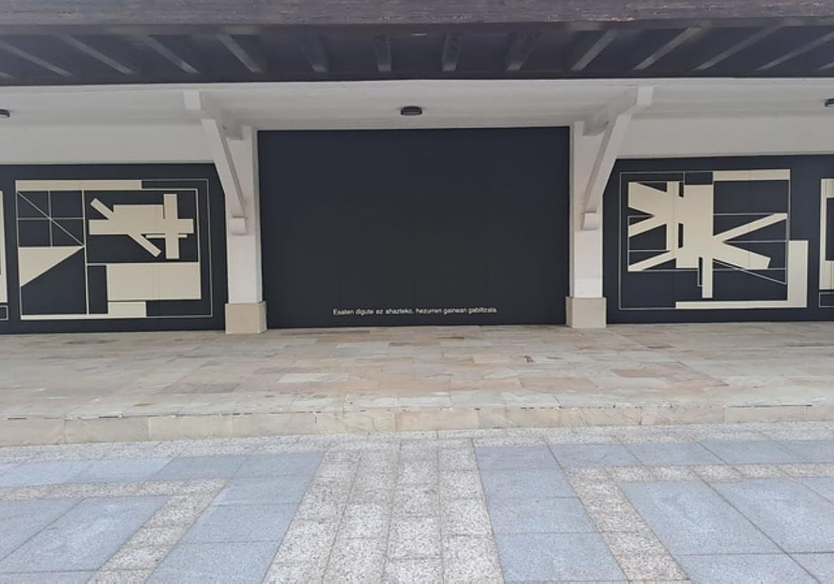 Imagen del mural creado por Igor Rezola en Olaberria.