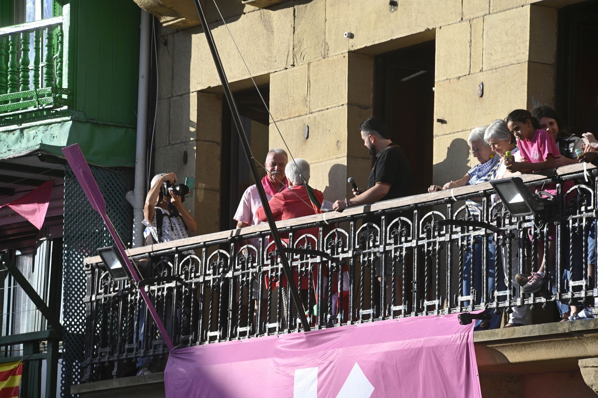 Pasai Donibane enciende el txupinazo