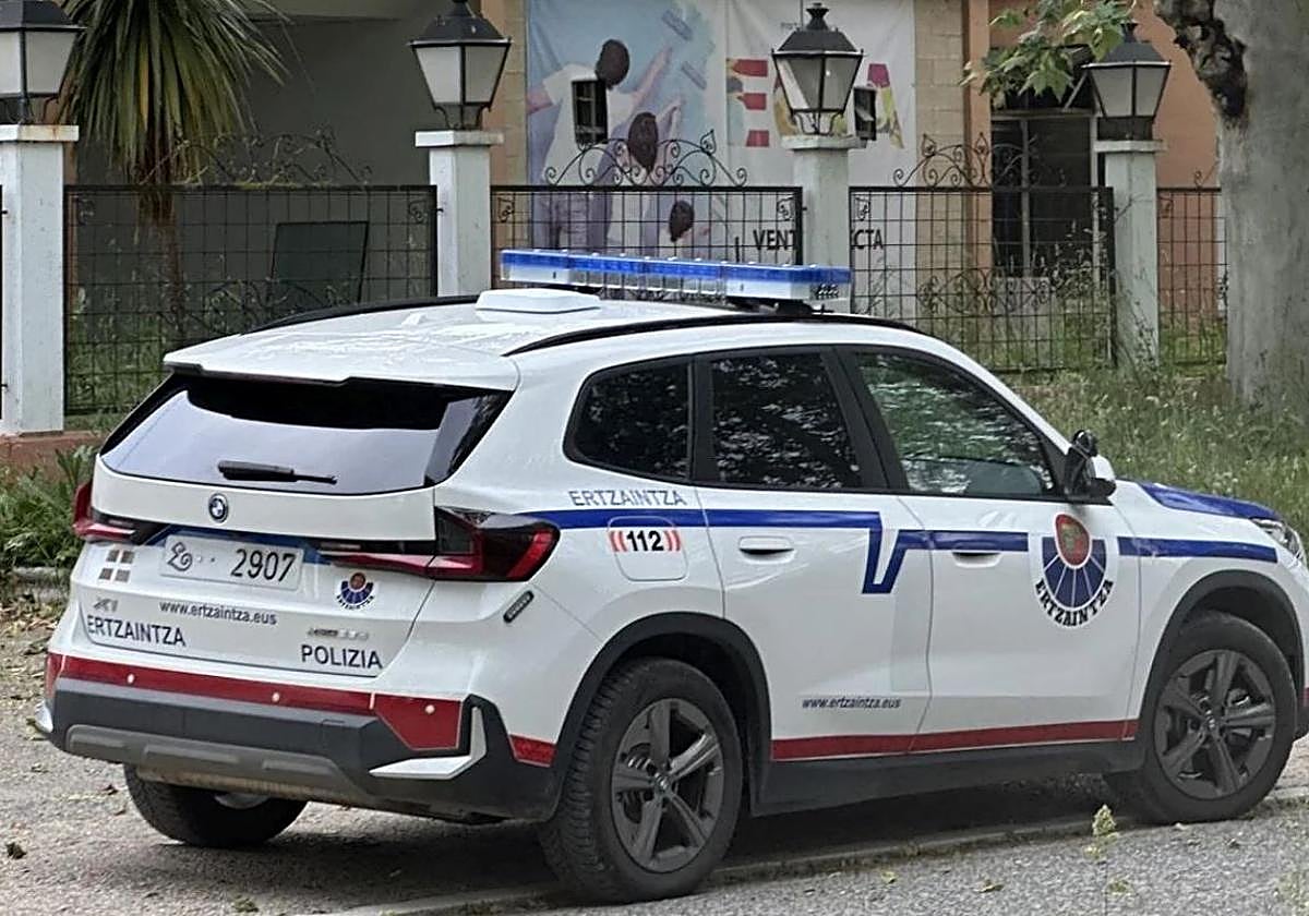 La Consejería de Hacienda cuestionó «las exigencias» para adjudicar los BMW de la Ertzaintza