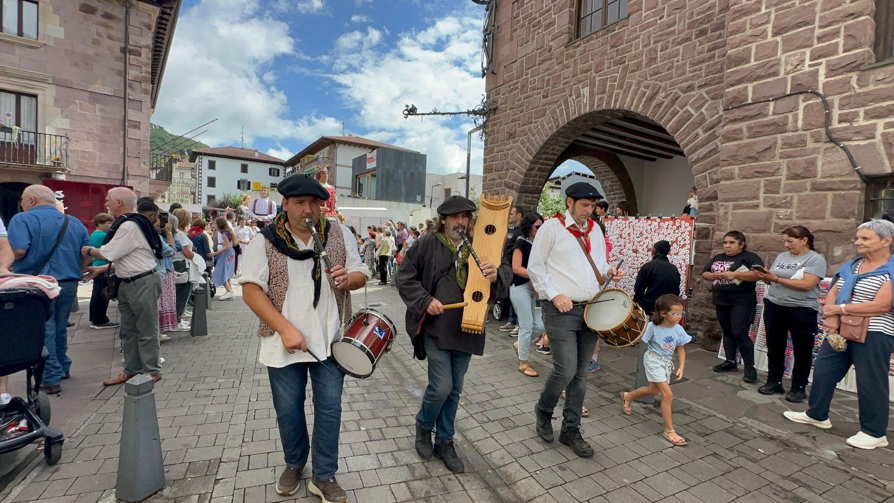 Txupinazo en Elizondo