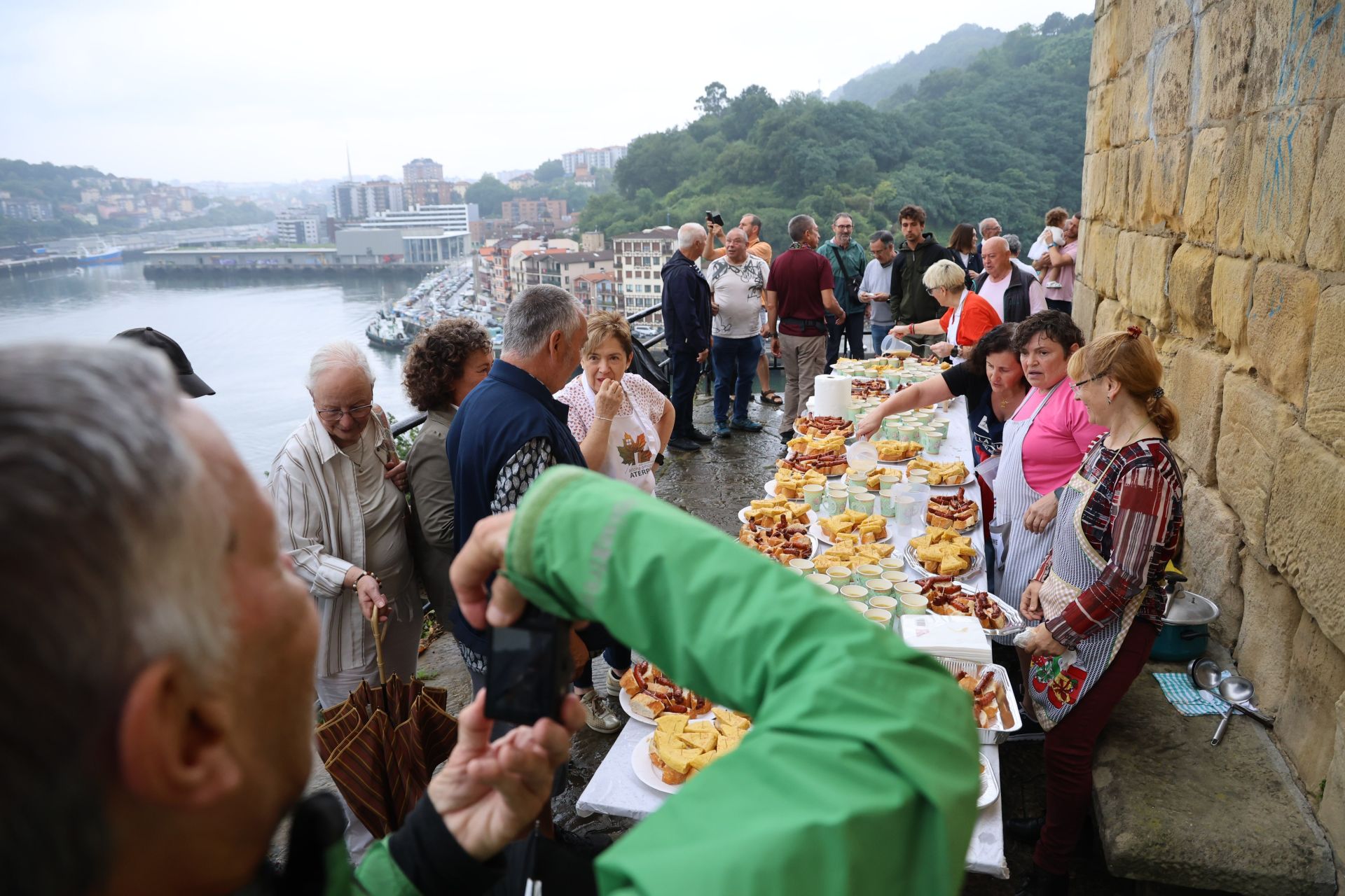 Donibane celebra Santa Ana