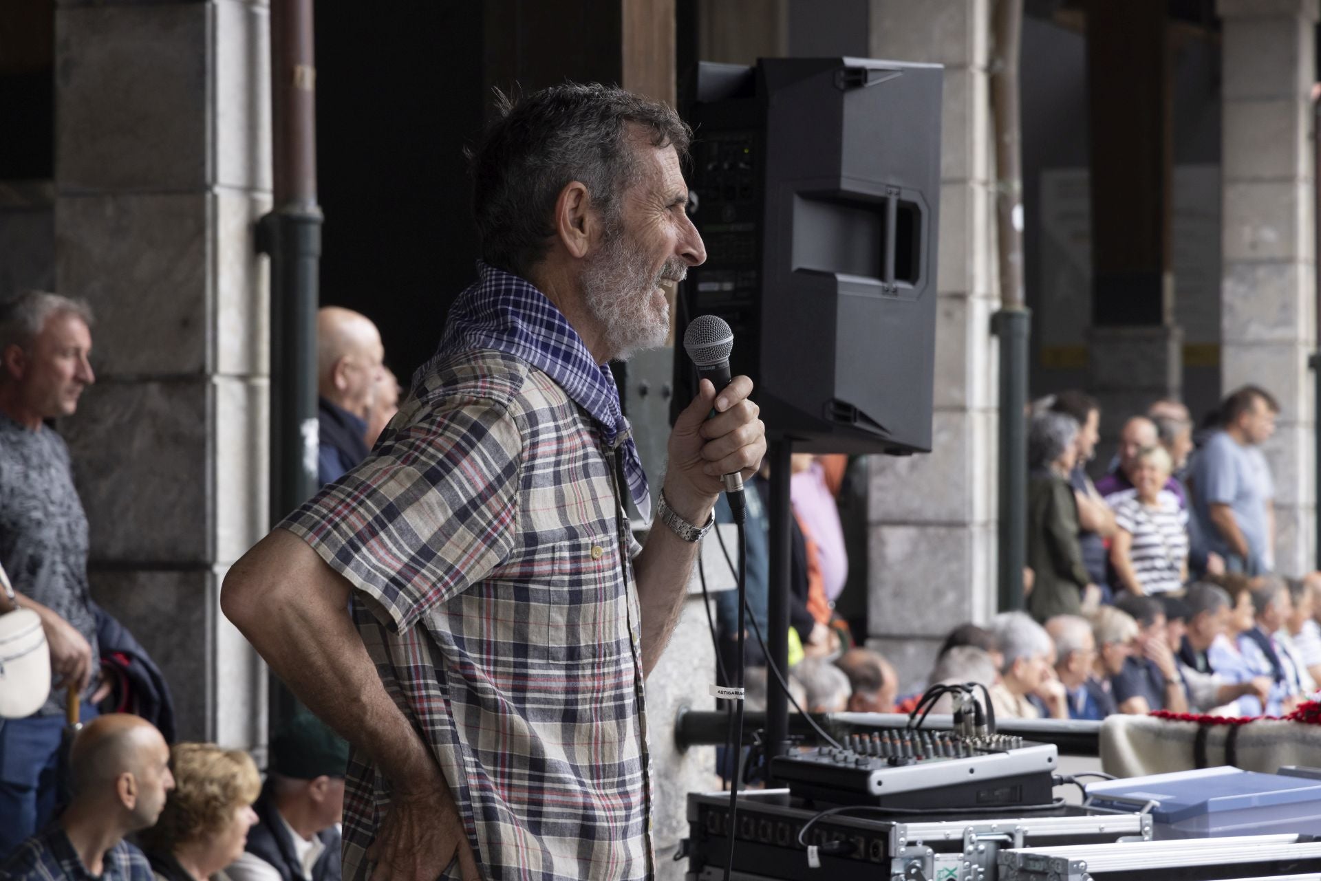 Ambiente festivo en Astigarraga por el día de Santa Ana