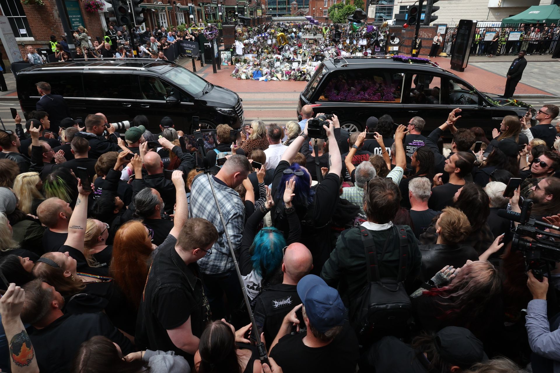 El último viaje de Ozzy Osbourne por las calles de Birmingham