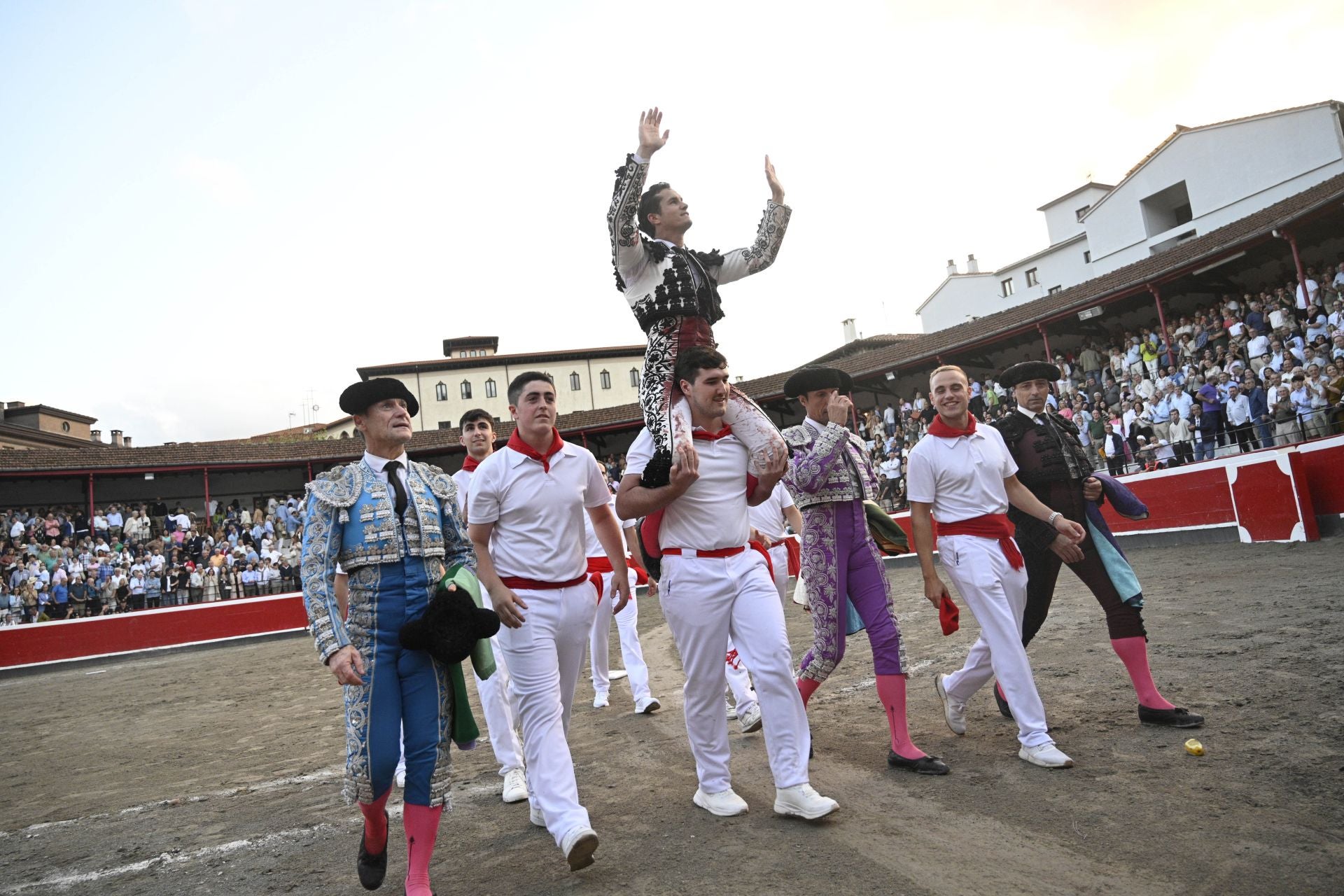Lleno en Azpeitia para ver los toros