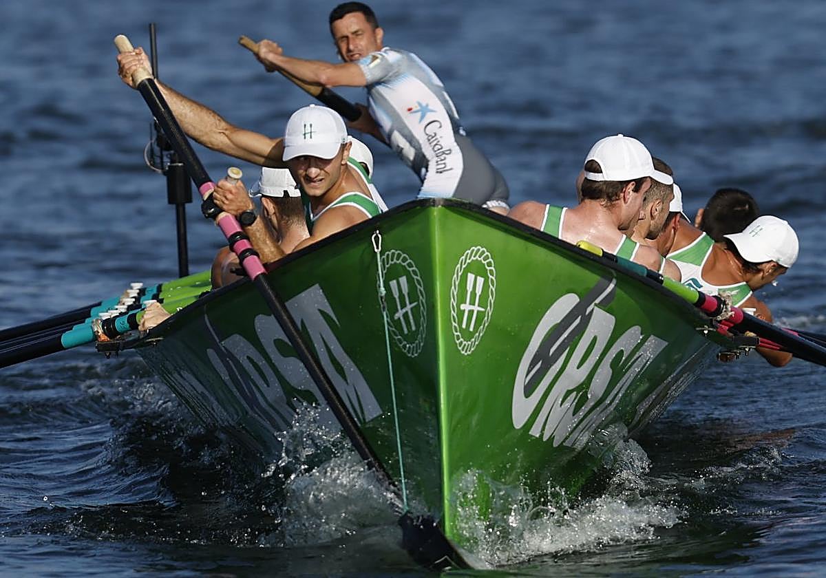 Hondarribia quiere disfrutar de su regata en la tanda de honor.