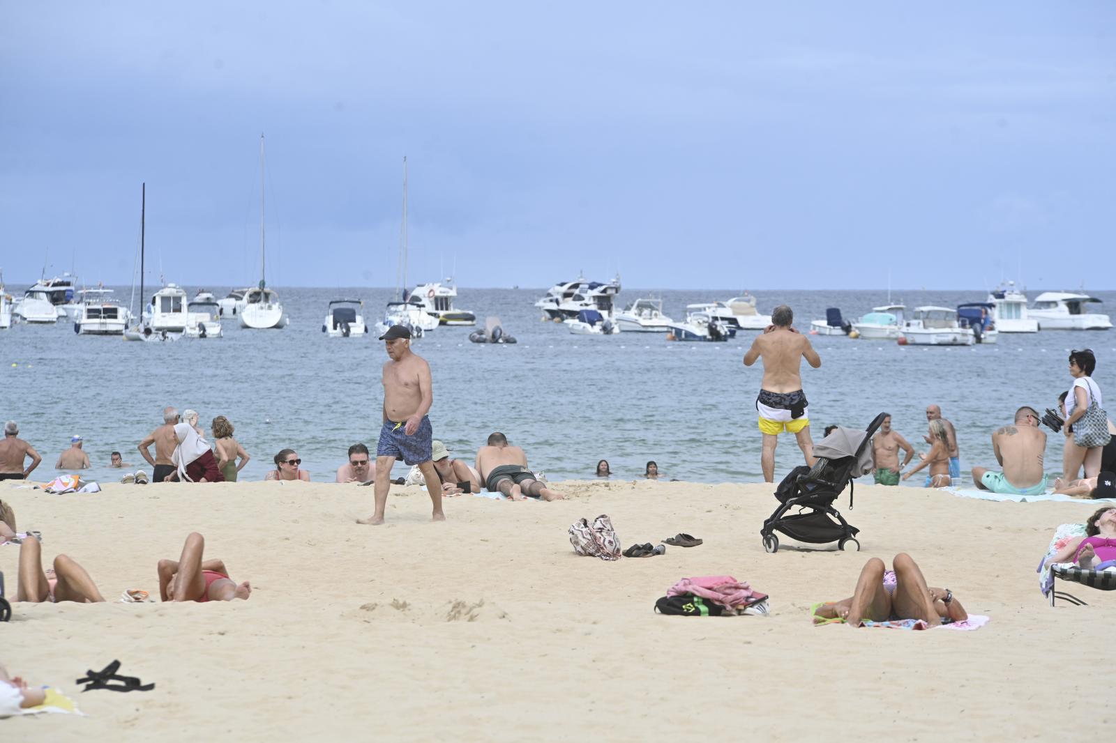 Agosto arranca veraniego