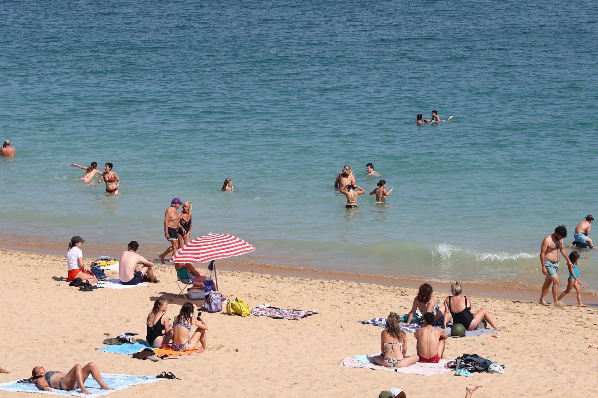 Agosto arranca veraniego