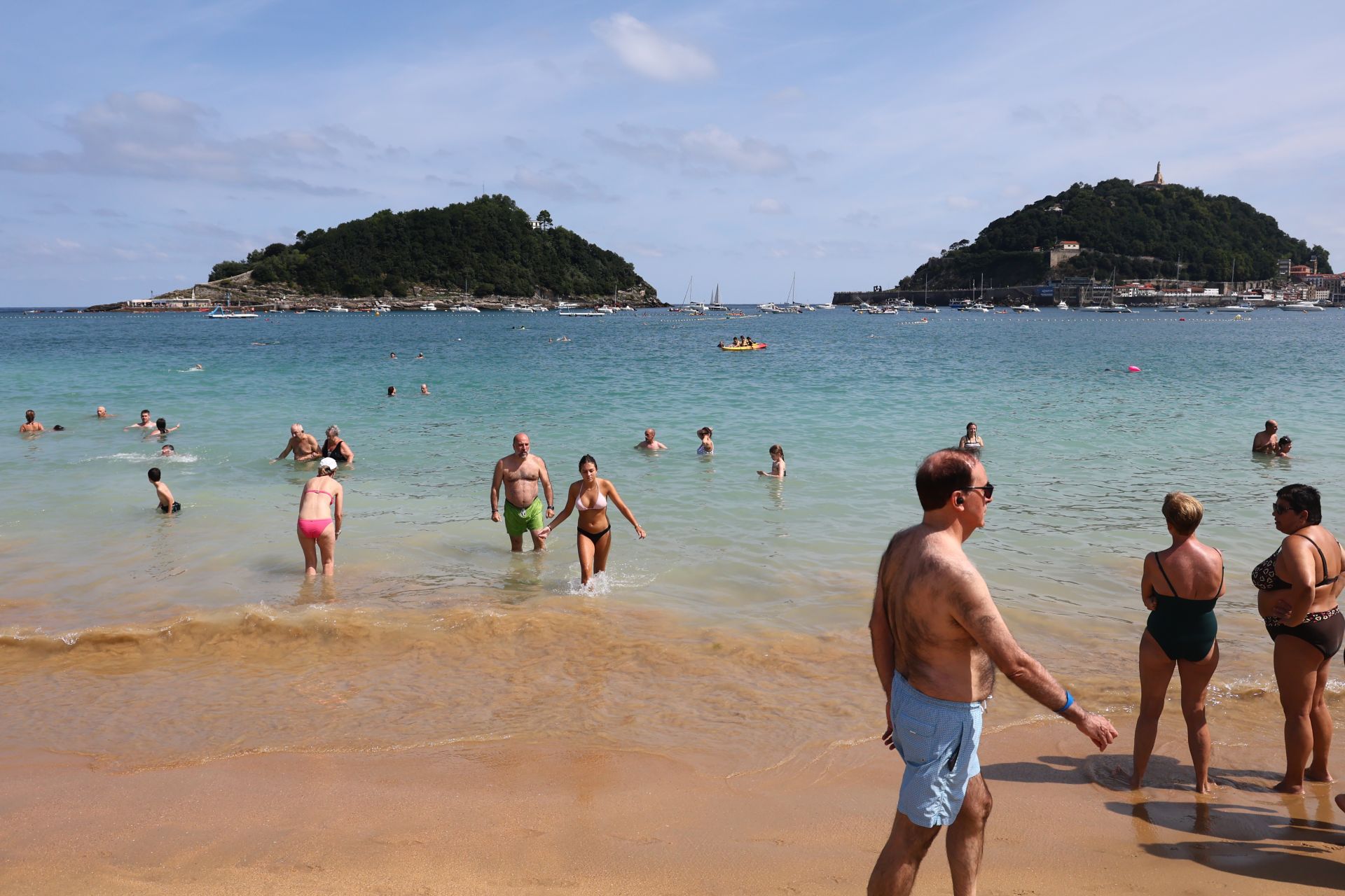 Agosto arranca veraniego