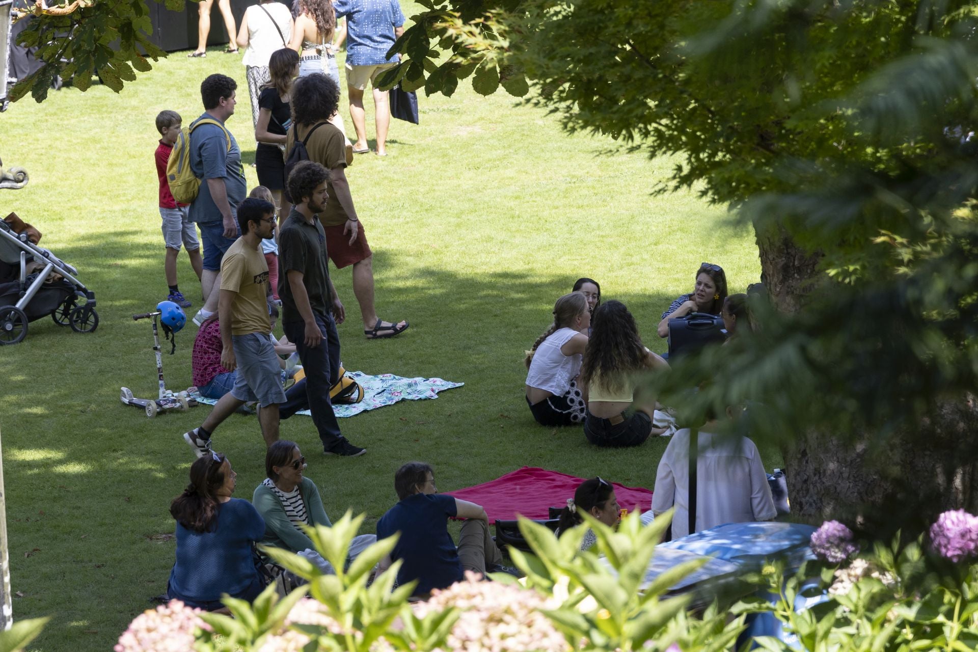 Música y ambientazo en Cristina Enea