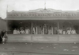 Esta imagen es posterior, de un puesto de la churrería Celigüeta en 1936.