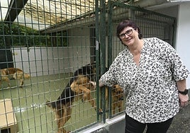 Cristina Mintegui, encargada de la protectora de animales de Gipuzkoa