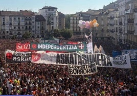 La 'guerra de las pancartas' entre GKS y la izquierda abertzale