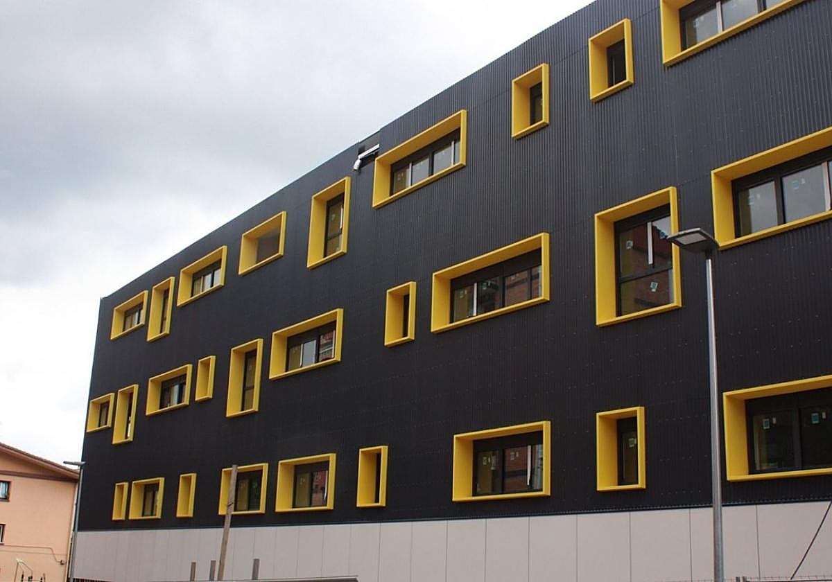 El nuevo equipamiento escolar para Musakola Herri Eskola llegará este mes de agosto.